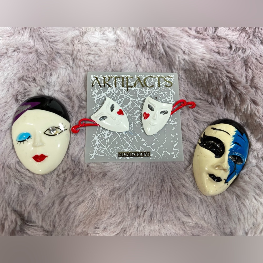 Vintage lot drama mask perriot clown mime jewelry earrings & 2 brooches